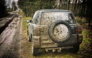 Samochód po wypadku – autoholowanie Łódź. Auto zastępcze